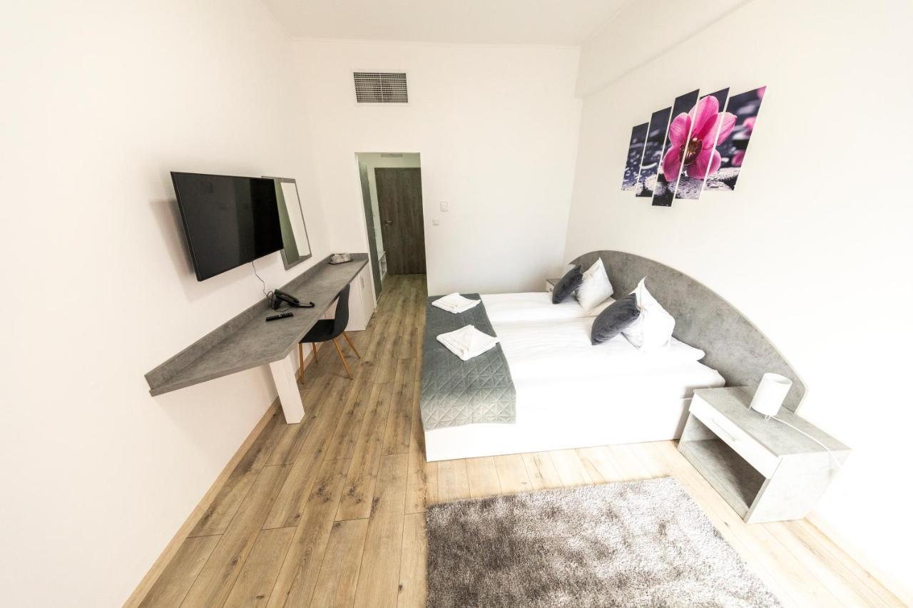 Filo Hotel Wellness & Spa Gheorgheni  Bagian luar foto